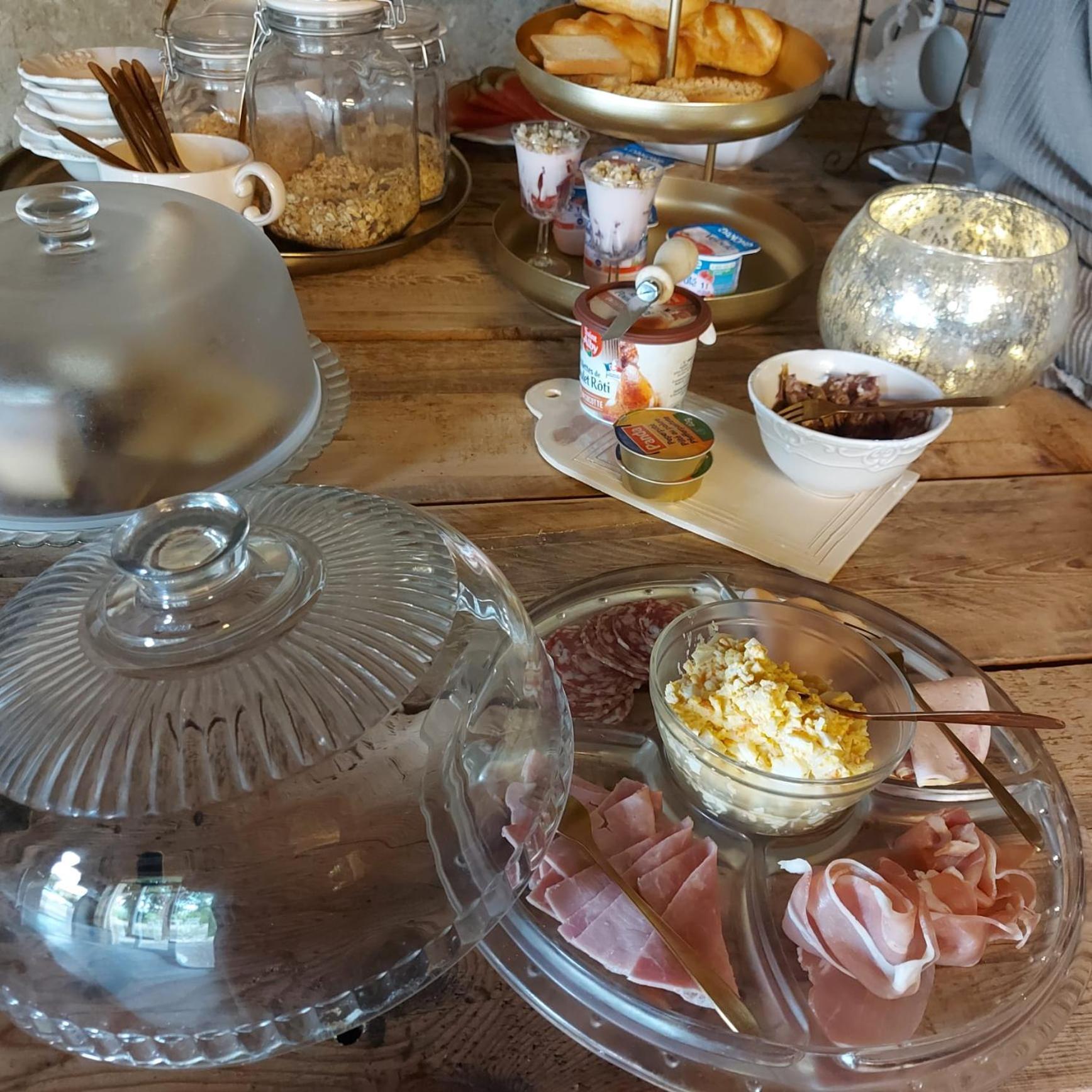 Les Trois L Bed and Breakfast Gindou Εξωτερικό φωτογραφία