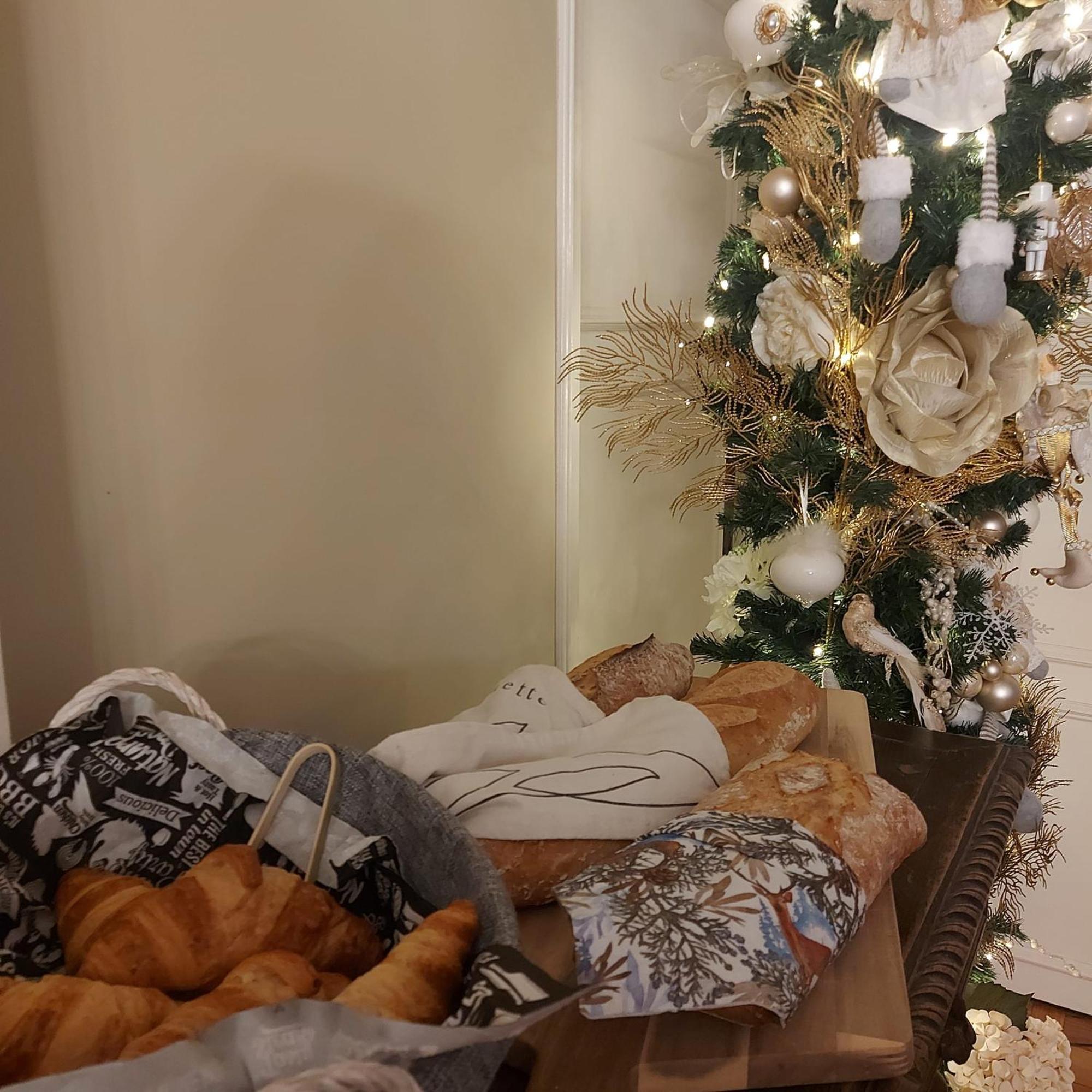 Les Trois L Bed and Breakfast Gindou Εξωτερικό φωτογραφία